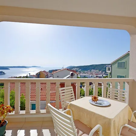 Daire Marija Hvar Town